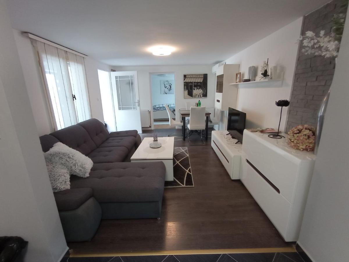 Petra Apartment Dakovo Ngoại thất bức ảnh